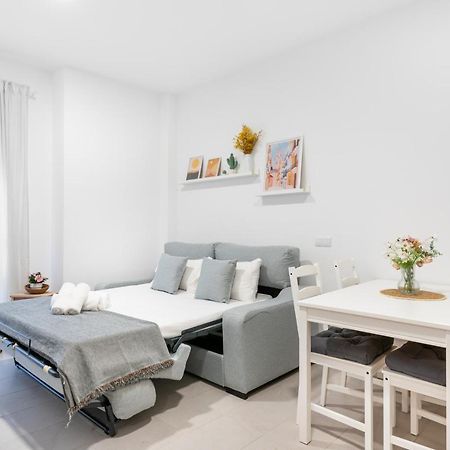 Wintowinrentals Superb New-Look Apartment Màlaga Exteriér fotografie