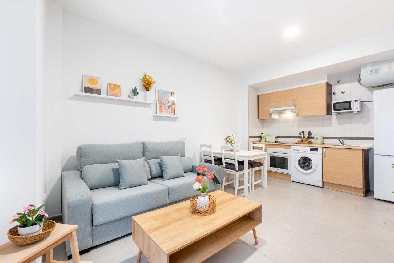Wintowinrentals Superb New-Look Apartment Màlaga Exteriér fotografie