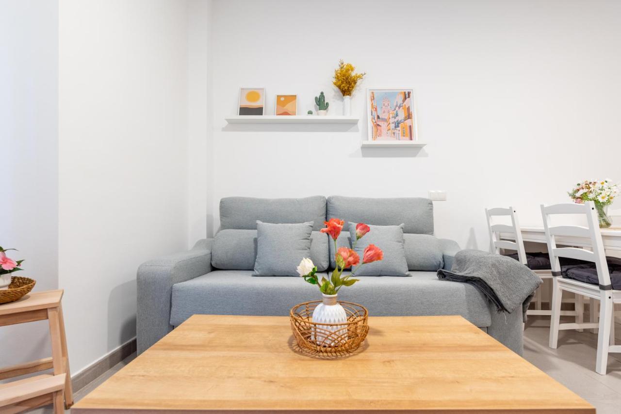 Wintowinrentals Superb New-Look Apartment Màlaga Exteriér fotografie